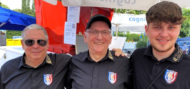 In der Monheimer Altstadt gab es wieder Erbsensuppe aus der Gulaschkanone der Garde „Kin Wiever“ Am Samstag dem 14. Juni 2025 starteten einige Gardisten gegen 05:00 Uhr in der Altstadt […]