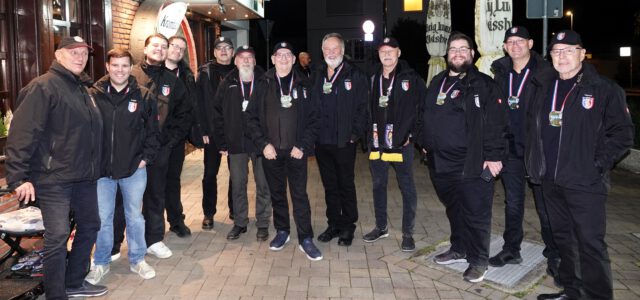 Wie in fast jedem der letzten Jahre absolvierte die „Garde Kin Wiever – berittene Garde zu Fuß“ am ersten Freitag nach dem Schelmenwecken, dem 14. November 2025, ihren traditionellen Gardeparcours [&hellip;]